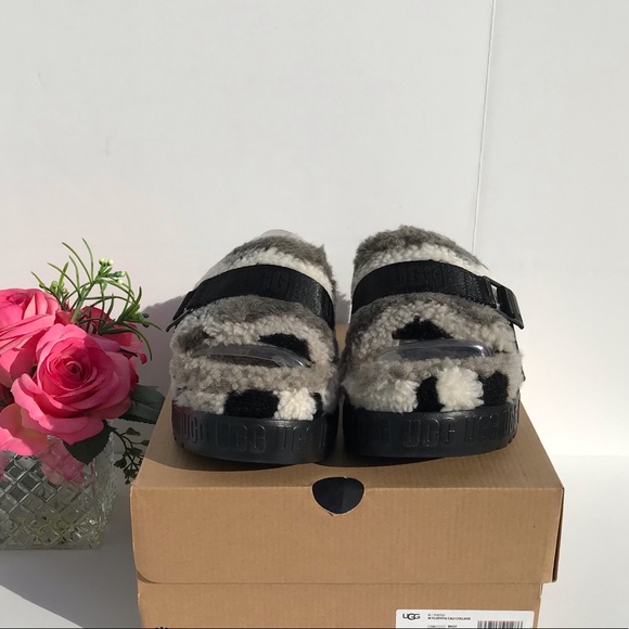UGG Fluffita Cali Collage - Picture 3 of 9